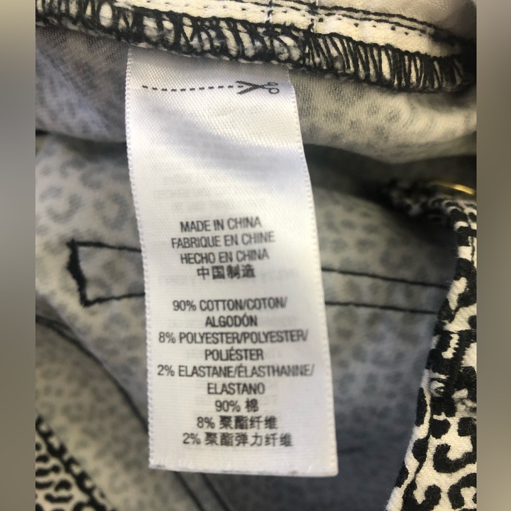 JUICY COUTURE SKINNY ANIMAL PRINTS IN BLACK AND WHITE COLOUR IN SIZE 28 - Picture 9 of 10